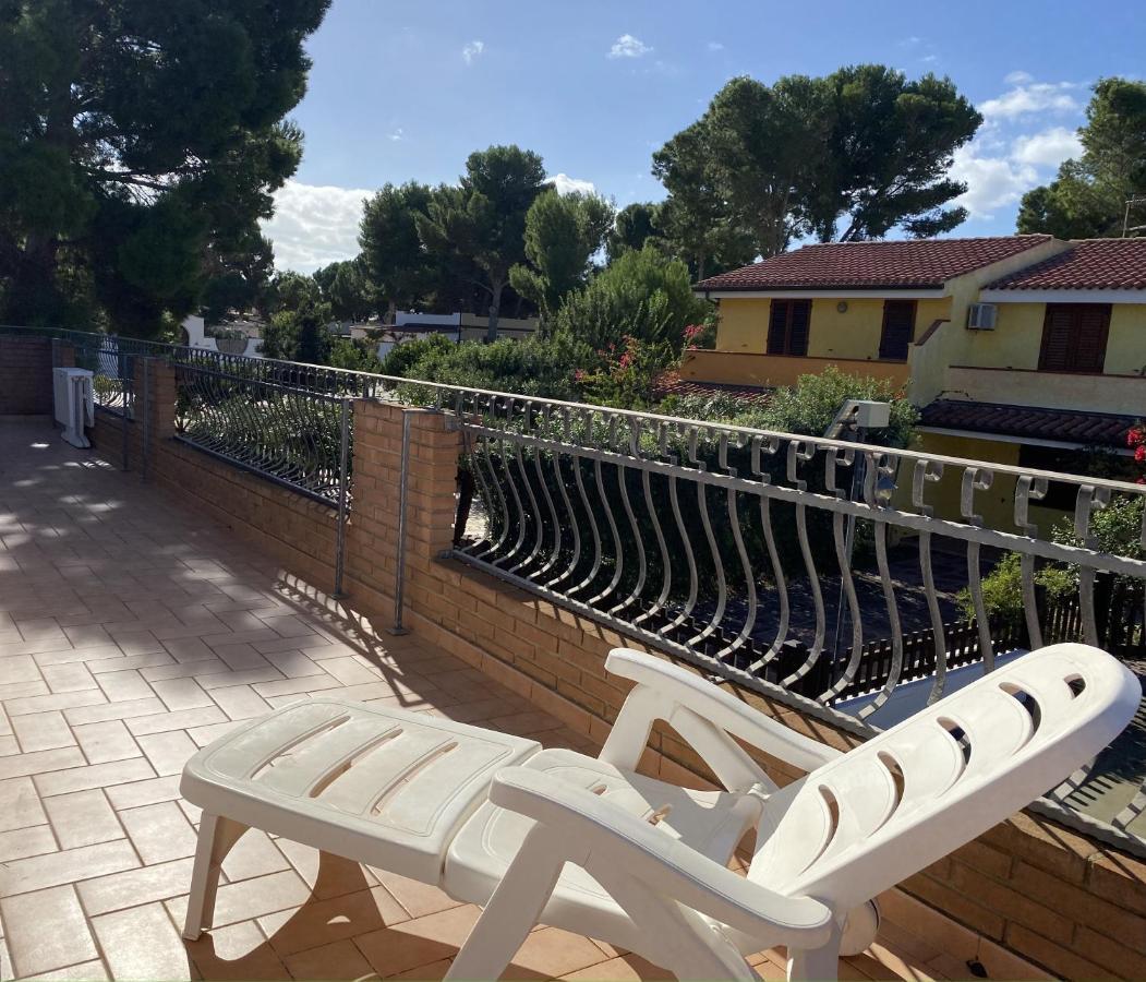 Casita Porto Pino Villa Exterior photo